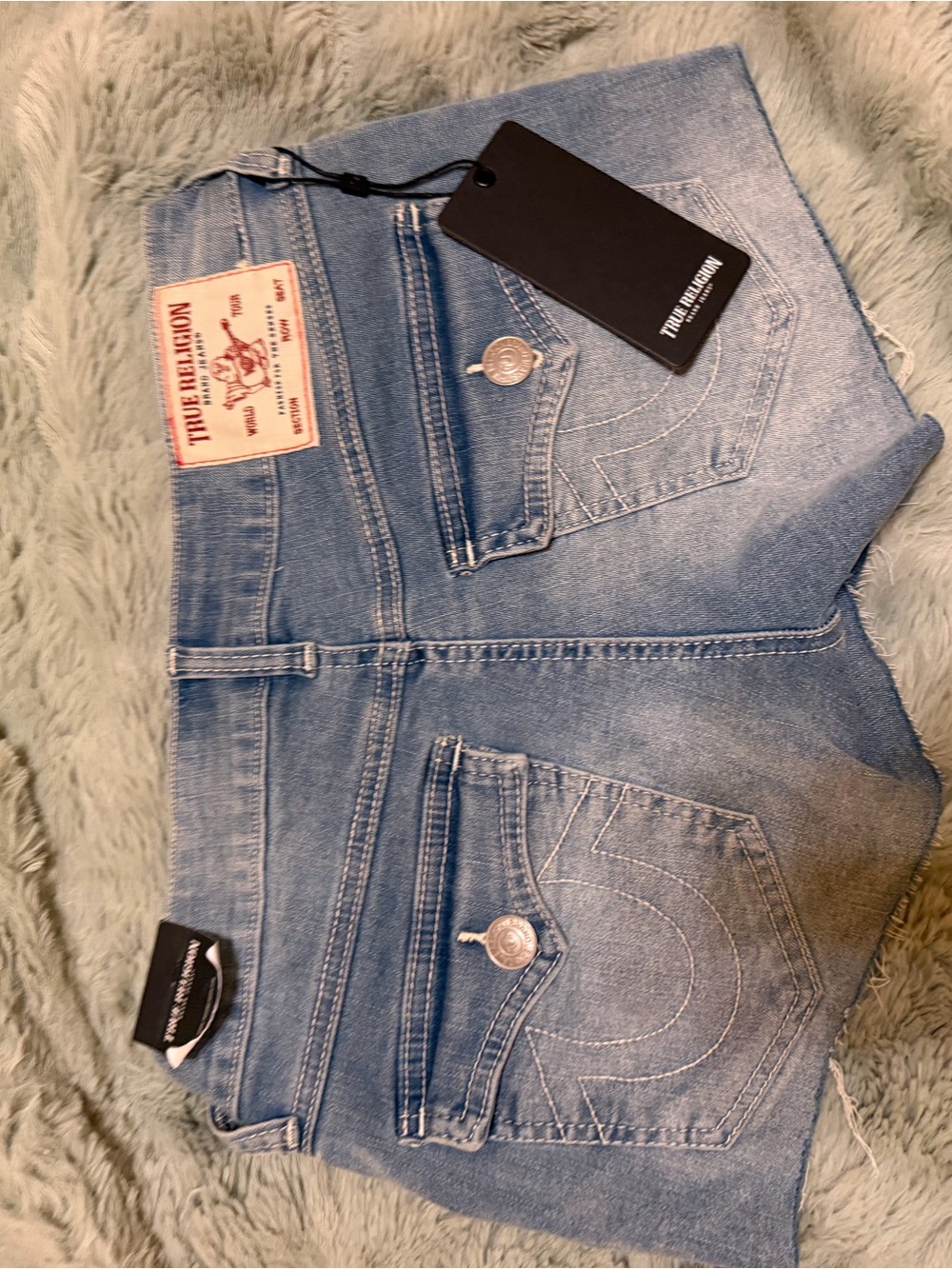 Men's Jeans Subcategory Identification